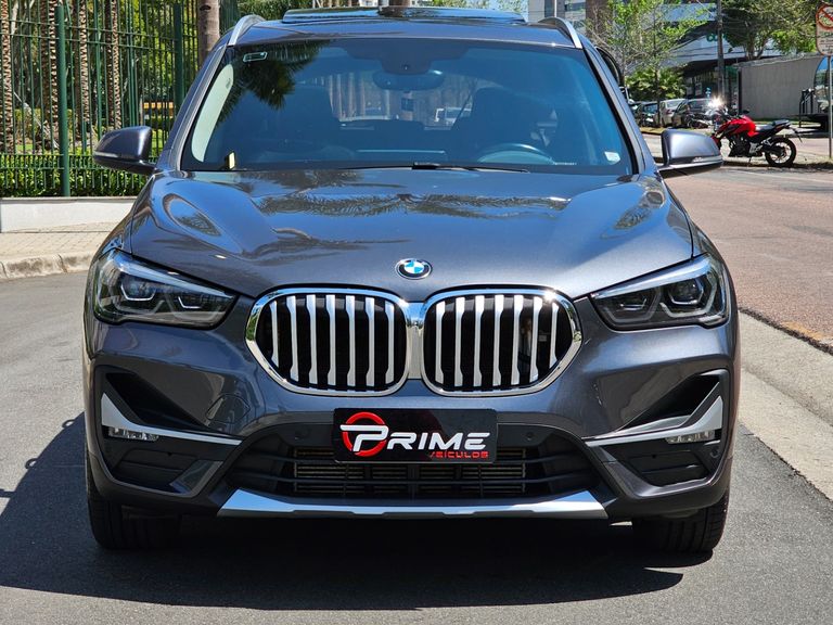 BMW X1 SDRIVE 20i X-Line 2.0 TB Active Flex