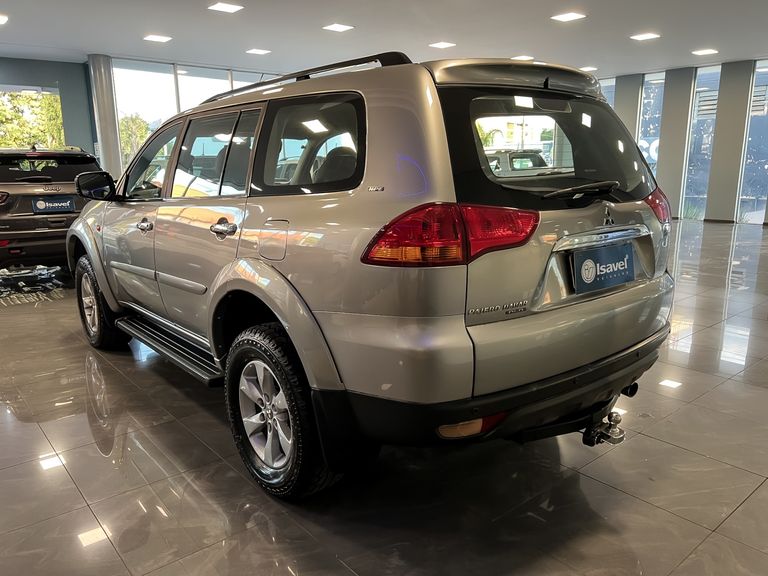 Mitsubishi Pajero DAKAR 3.2 4x4 T.I. Dies. 5p Aut.