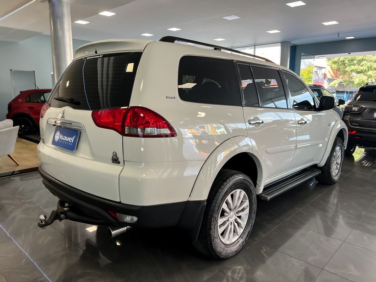 Mitsubishi Pajero DAKAR 3.2 4x4 T.I. Dies. 5p Mec.