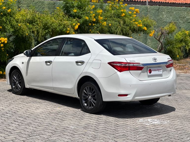 Toyota Corolla XEi 2.0 Flex 16V Aut.