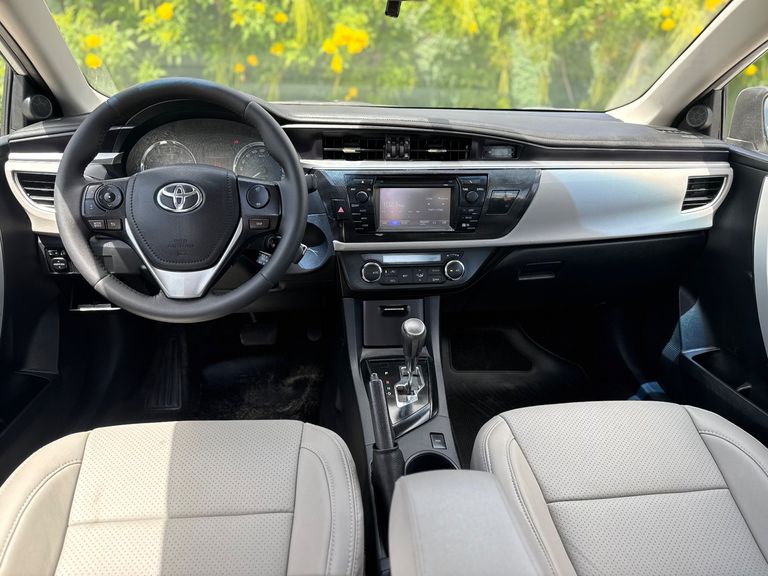 Toyota Corolla XEi 2.0 Flex 16V Aut.