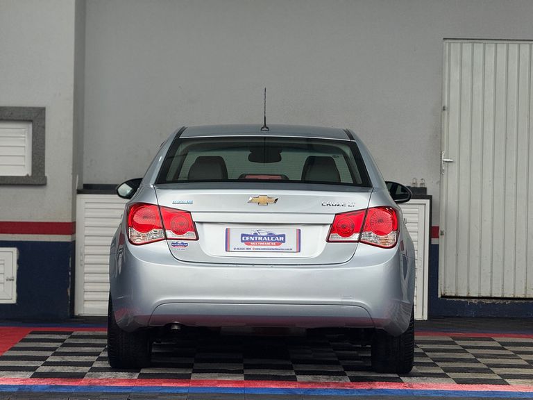 Chevrolet CRUZE LT 1.8 16V FlexPower 4p Aut.