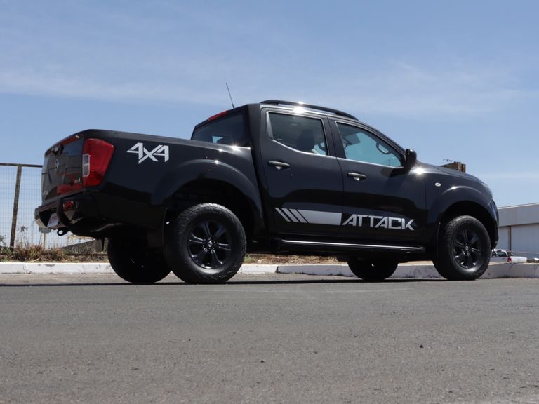 Nissan Frontier ATTAC.CD 4x4 2.3 Bi-TB Die. Aut