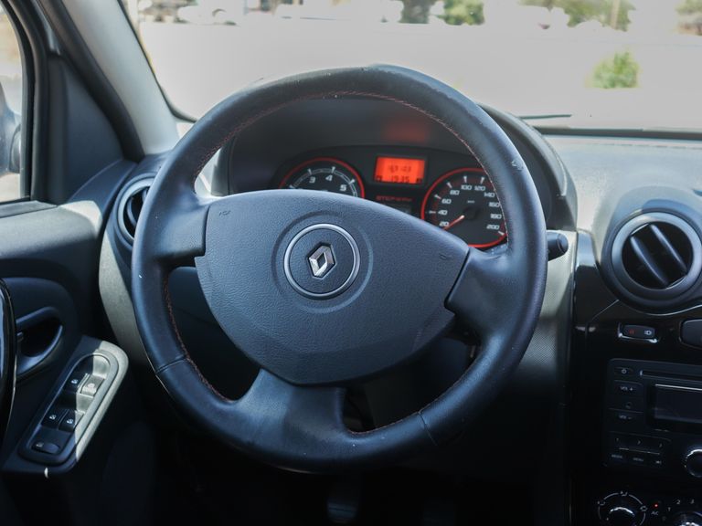 Renault SANDERO STEPWAY Hi-Flex 1.6 16V 5p