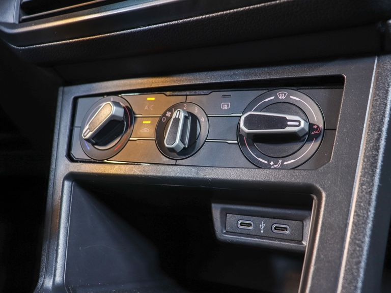 VolksWagen Polo Track 1.0 Flex 12V 5p