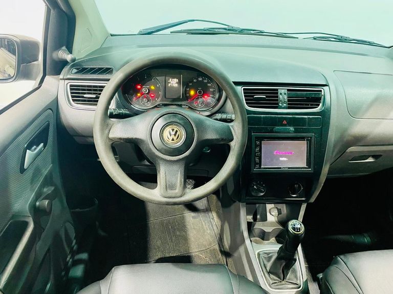 VolksWagen Fox 1.0 Mi Total Flex 8V 3p