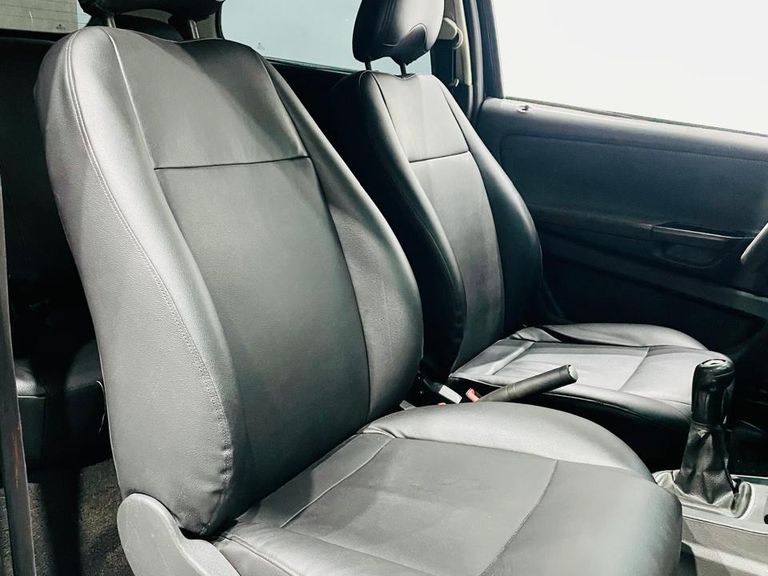 VolksWagen Fox 1.0 Mi Total Flex 8V 3p