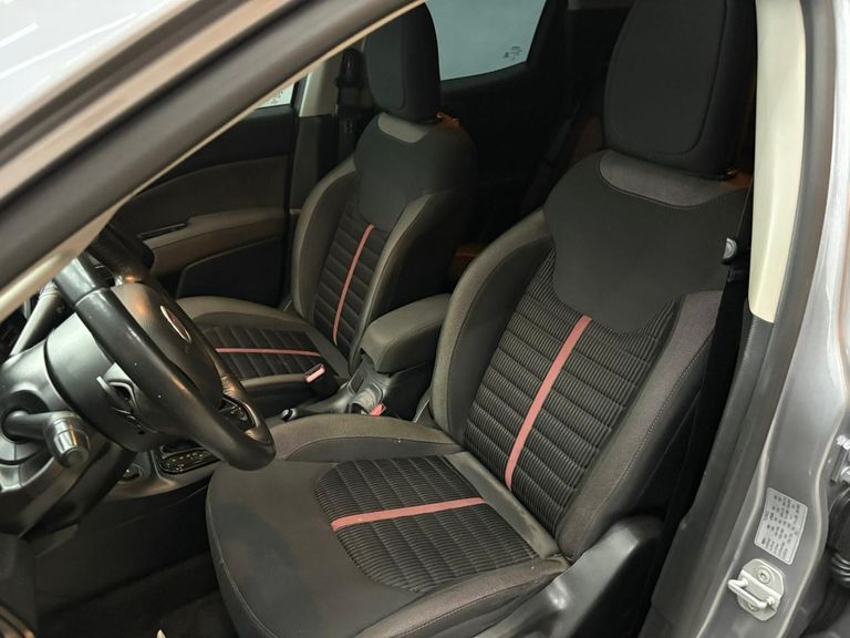 Fiat Toro Freedom 1.8 16V Flex Aut.