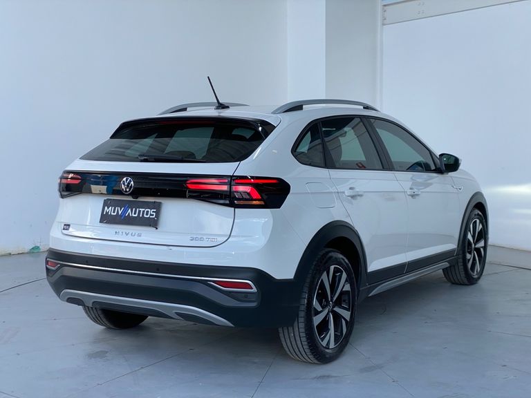 VolksWagen Nivus Highline 1.0 200 TSI Flex Aut.