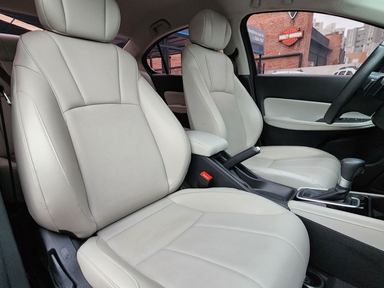 Honda CITY Sedan Touring 1.5 Flex 16V 4p Aut.