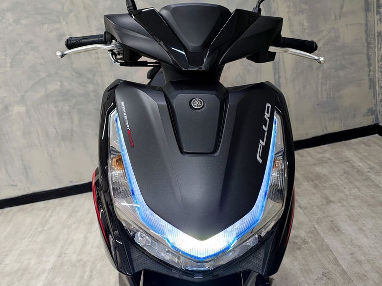 YAMAHA FLUO 125 CONNECTED (Híbrido)