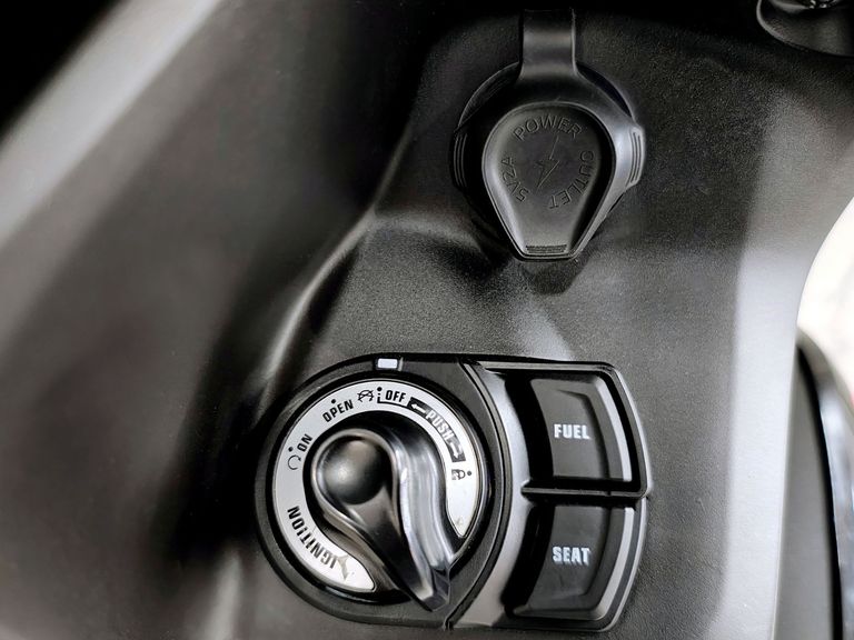 YAMAHA FLUO 125 CONNECTED (Híbrido)