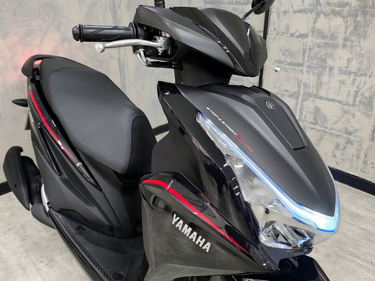 YAMAHA FLUO 125 CONNECTED (Híbrido)