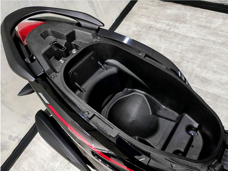 YAMAHA FLUO 125 CONNECTED (Híbrido)