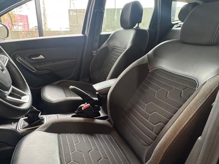 Renault DUSTER Intense 1.6 16V Flex Aut.