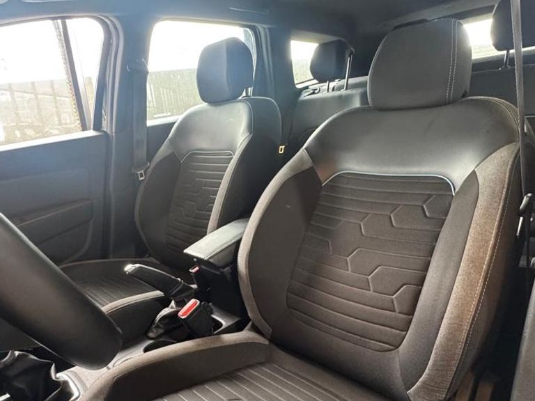 Renault DUSTER Intense 1.6 16V Flex Aut.