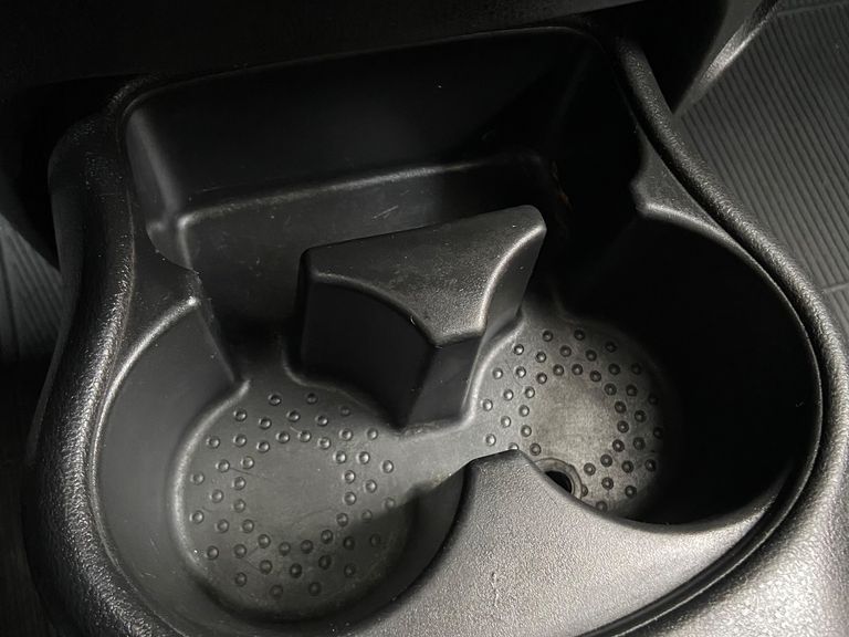 Nissan VERSA 1.0 12V FlexStart 4p Mec.