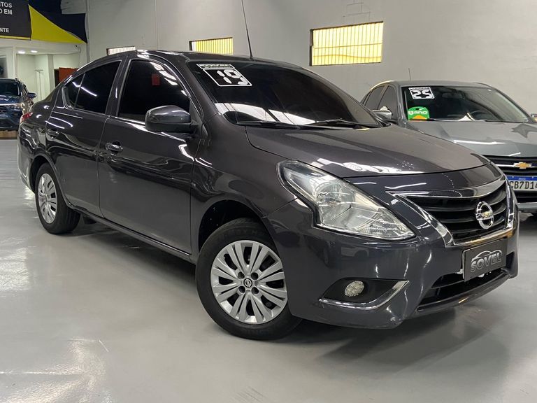 Nissan VERSA 1.0 12V FlexStart 4p Mec.