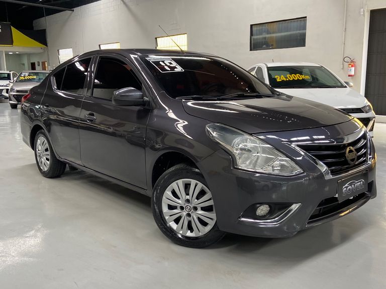 Nissan VERSA 1.0 12V FlexStart 4p Mec.