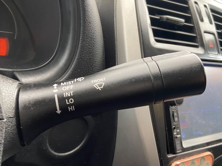 Nissan VERSA 1.0 12V FlexStart 4p Mec.