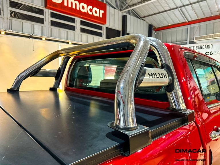 Toyota Hilux CD SRX 4x4 2.8 TDI 16V Diesel Aut.