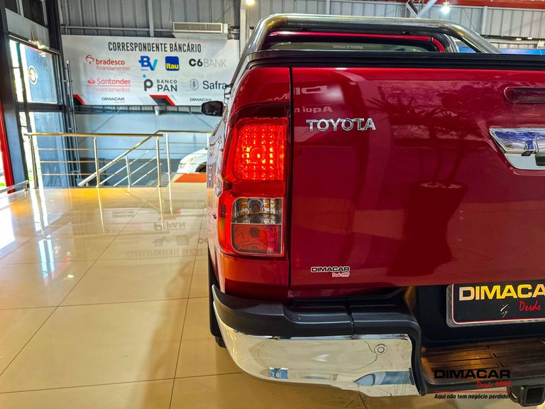 Toyota Hilux CD SRX 4x4 2.8 TDI 16V Diesel Aut.