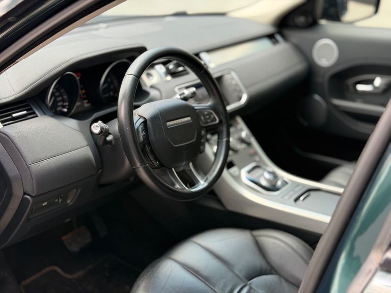 Land Rover Range R.EVOQUE Pure  2.0 Aut. 5p