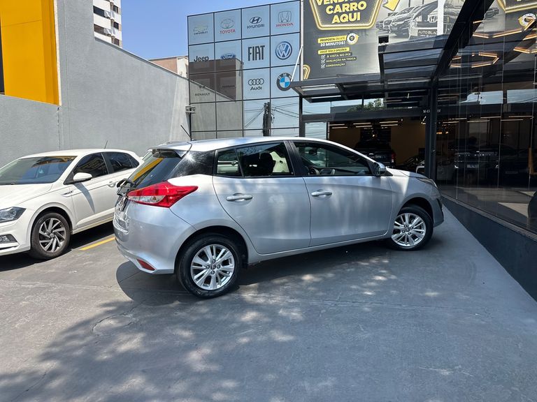 Toyota YARIS XL 1.3 Flex 16V 5p Aut.