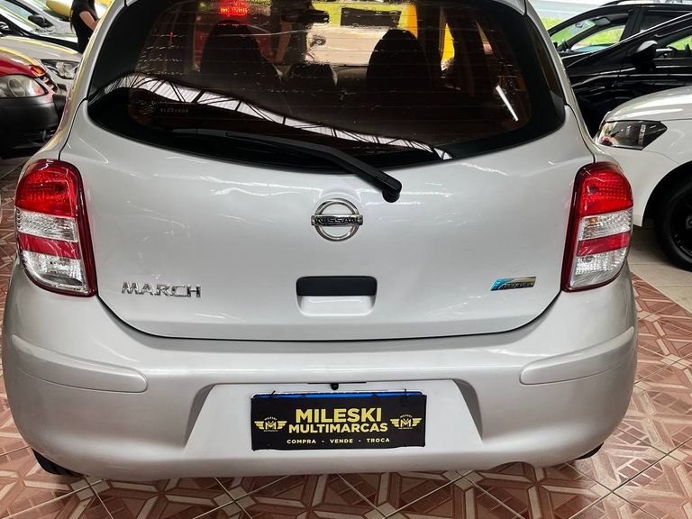 Nissan MARCH 1.0 16V Flex Fuel 5p