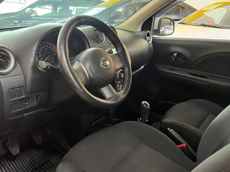 Nissan MARCH 1.0 16V Flex Fuel 5p