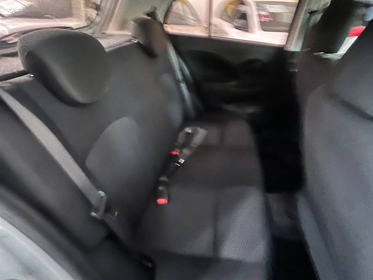 Nissan MARCH 1.0 16V Flex Fuel 5p