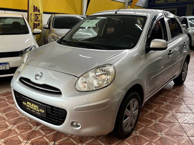 Nissan MARCH 1.0 16V Flex Fuel 5p