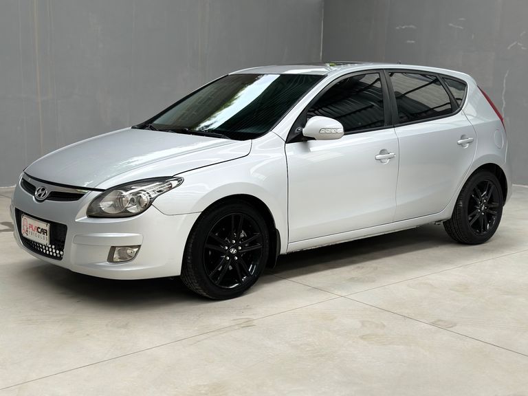 Hyundai i30 2.0 16V 145cv 5p Aut.