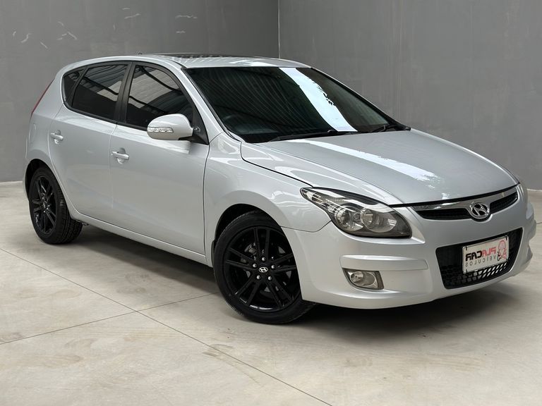 Hyundai i30 2.0 16V 145cv 5p Aut.