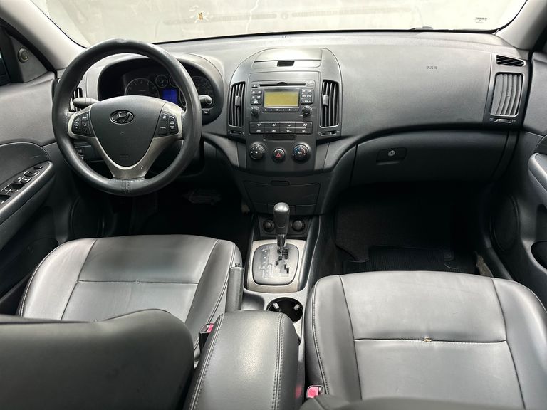 Hyundai i30 2.0 16V 145cv 5p Aut.