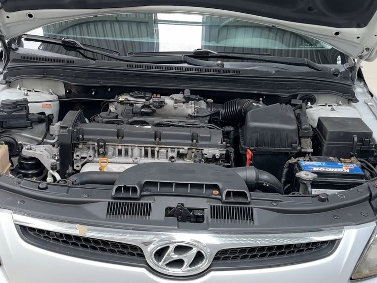 Hyundai i30 2.0 16V 145cv 5p Aut.