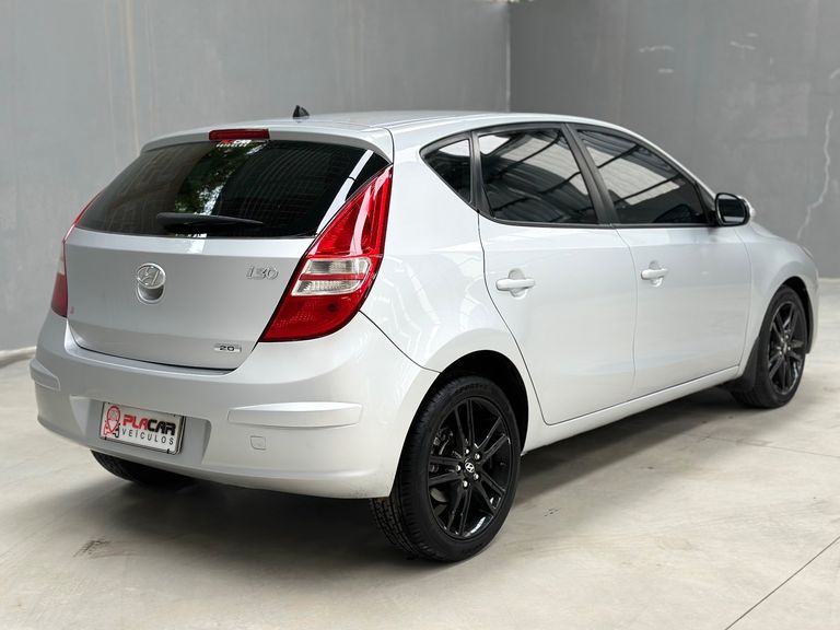 Hyundai i30 2.0 16V 145cv 5p Aut.