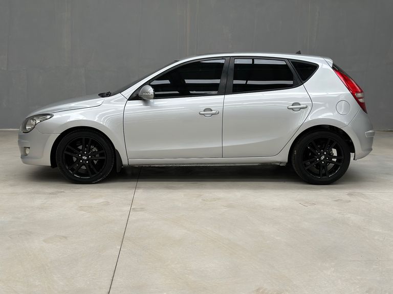 Hyundai i30 2.0 16V 145cv 5p Aut.