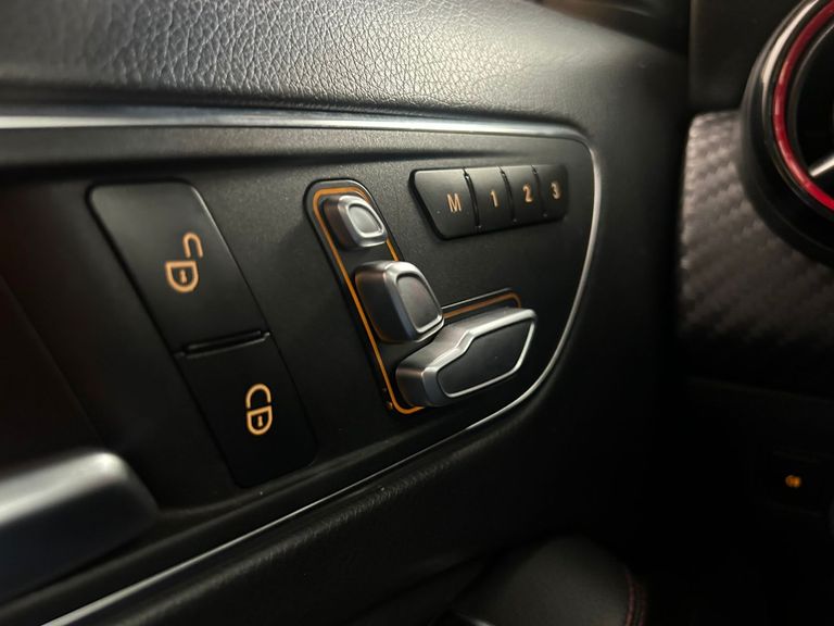 Mercedes CLA-250 Sport 4MATIC 2.0 16V 211cv Aut.