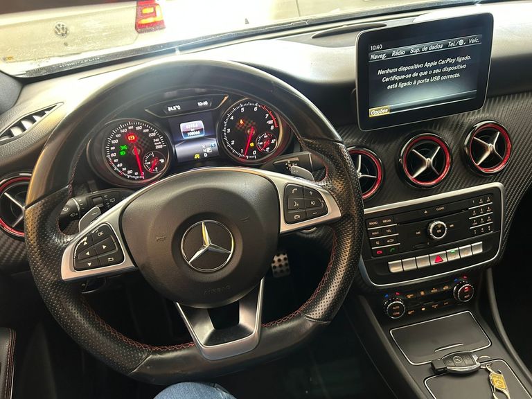 Mercedes CLA-250 Sport 4MATIC 2.0 16V 211cv Aut.