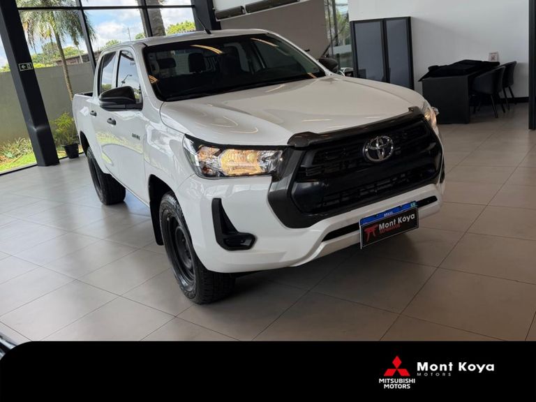 Toyota Hilux CD 4x4 2.8 Diesel Mec.