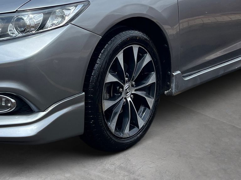 Honda Civic Sedan LXS 1.8/1.8 Flex 16V Mec. 4p