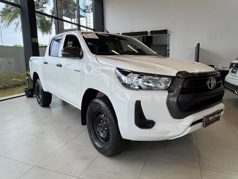 Toyota Hilux CD 4x4 2.8 Diesel Mec.