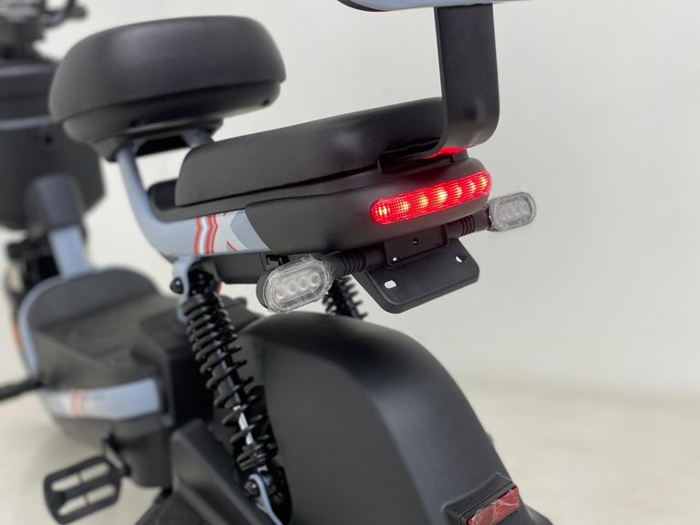 Panda SCOOTER ELÉTRICA PANDA J10 - 800W