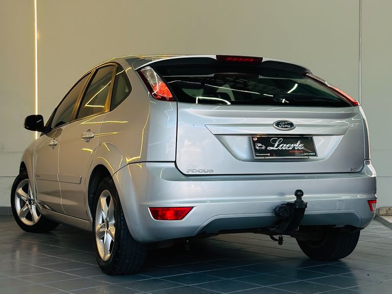 Ford Focus 2.0 16V/ 2.0 16V Flex 5p