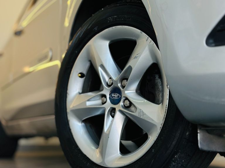 Ford Focus 2.0 16V/ 2.0 16V Flex 5p