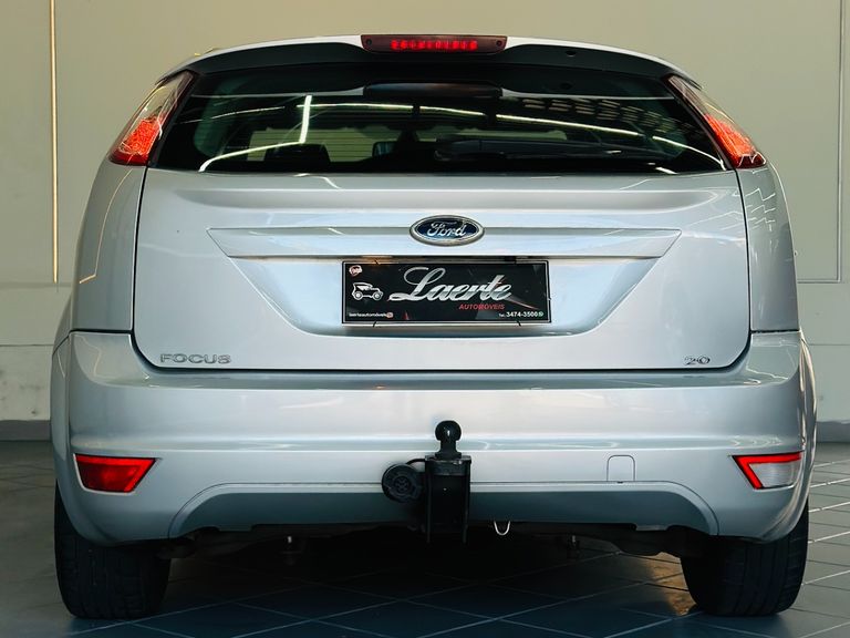 Ford Focus 2.0 16V/ 2.0 16V Flex 5p