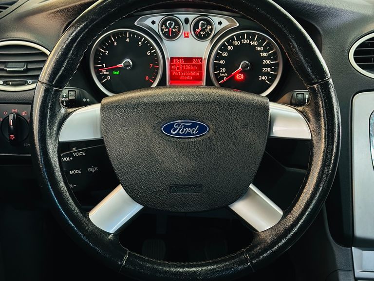 Ford Focus 2.0 16V/ 2.0 16V Flex 5p