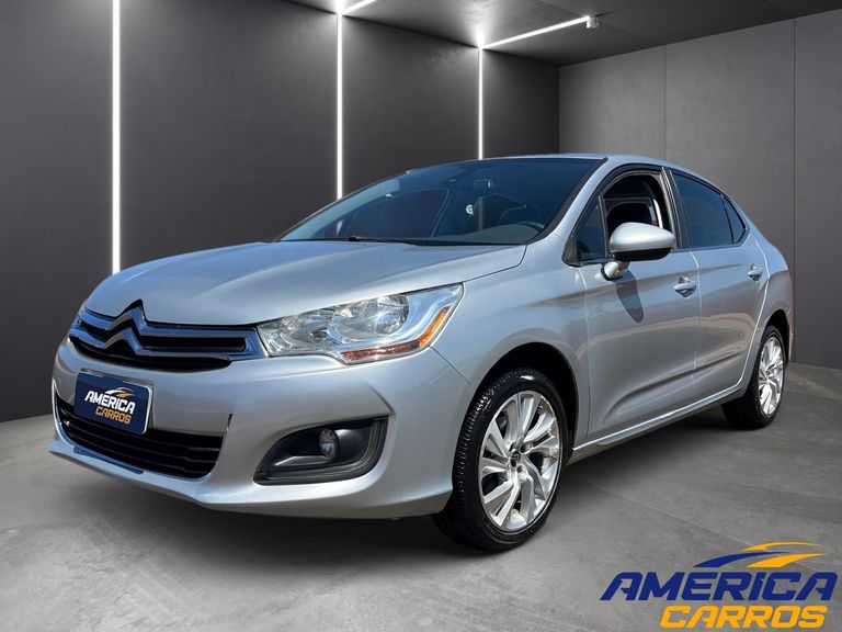 Citroën C4 LOUNGE Tendance 2.0 Flex 4p Aut.