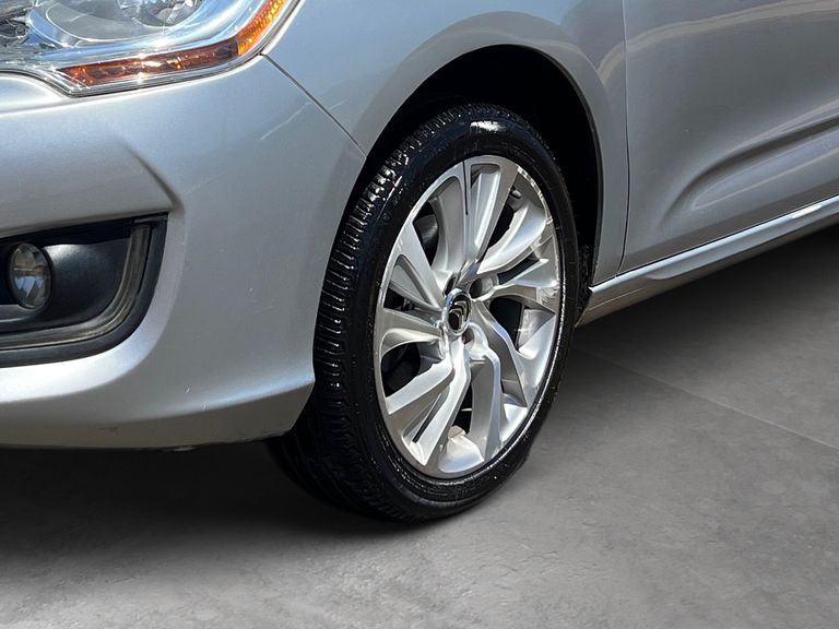 Citroën C4 LOUNGE Tendance 2.0 Flex 4p Aut.